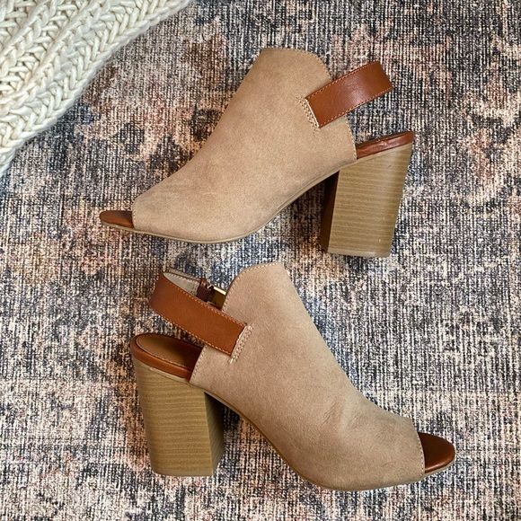 Open toe boots - Picture 3 of 5